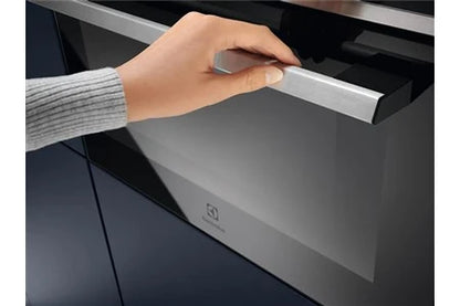 Micro-ondes + Gril Electrolux EVM8E08X Niche 45 cm