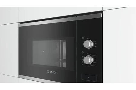 Micro-ondes mono-fonction Bosch Serie | 4 BFL550MS0 - Four micro-ondes monofonction - encastrable - 25 litres - 900 Watt - acier inoxydable