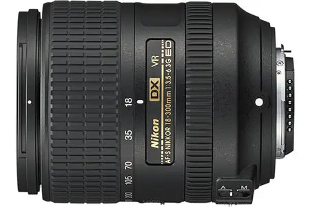 Objectif zoom Nikon AF-S DX 18-300mm f/3.5-6.3 G ED VR