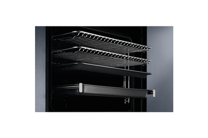 Four Electrolux Intuit EOB9S31WX